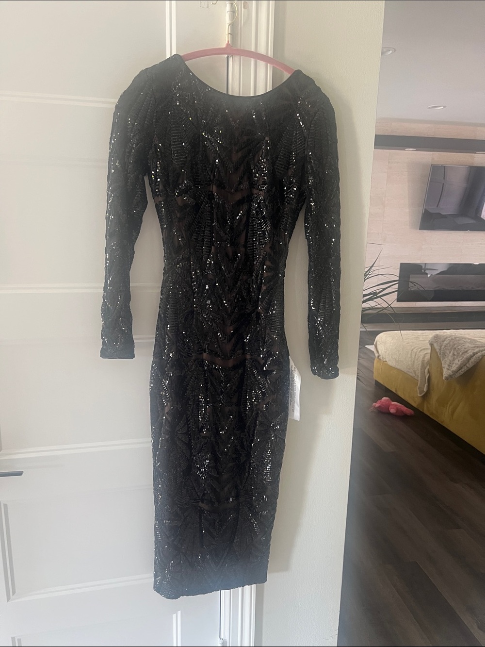 Dress the Population Black Long-Sleeve Sequin Bodycon Midi Dress